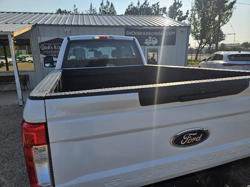 Ford F-350 SD XL SuperCab Long Bed 4WD 2018