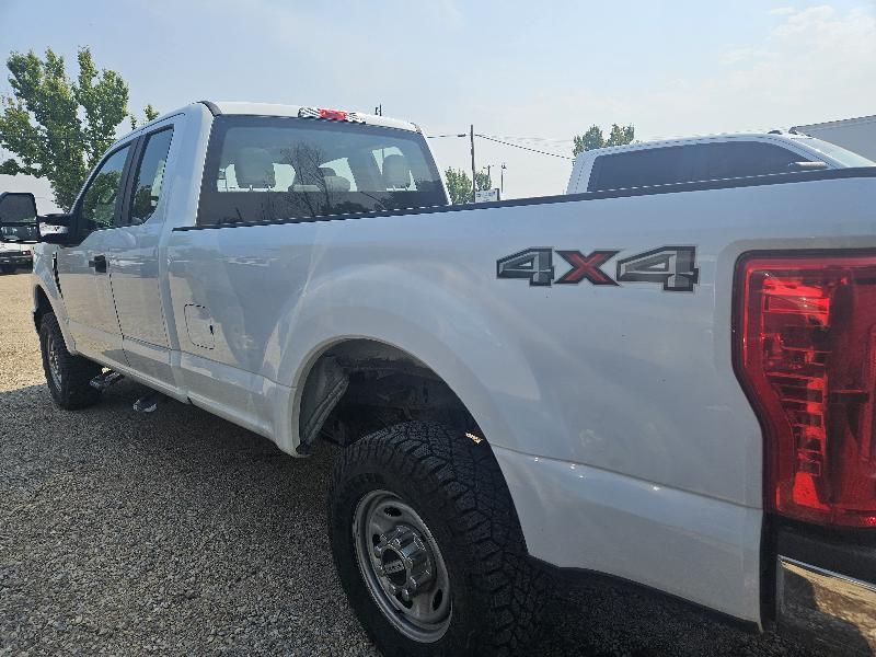 Ford F-350 SD XL SuperCab Long Bed 4WD 2018