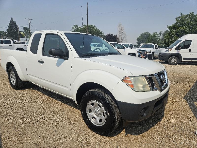 Nissan Frontier S King Cab I4 5MT 2WD 2019