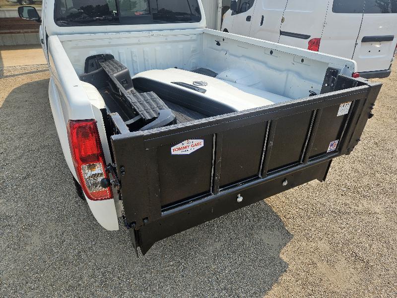 Nissan Frontier S King Cab I4 5MT 2WD 2019
