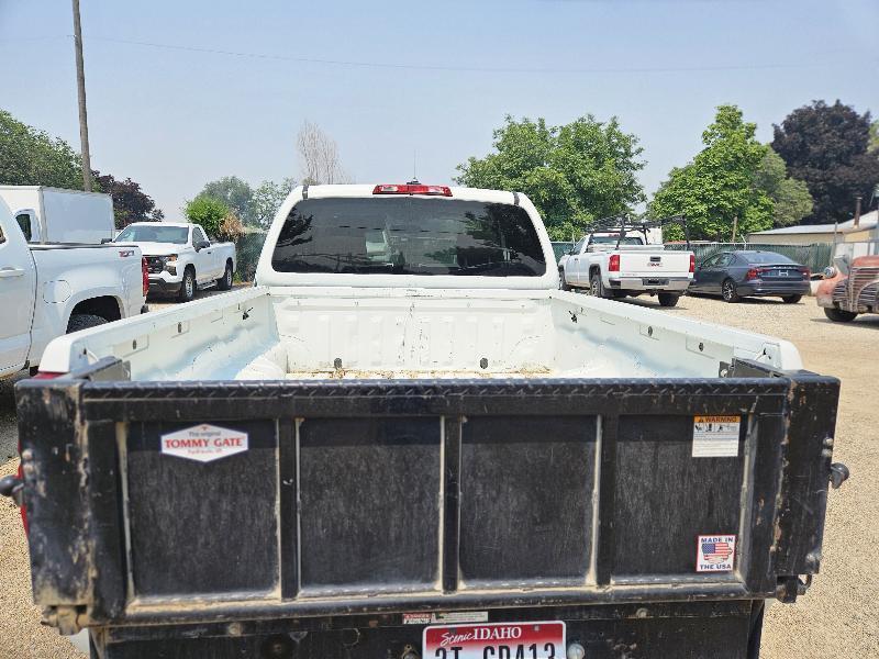 Nissan Frontier S King Cab I4 5MT 2WD 2019
