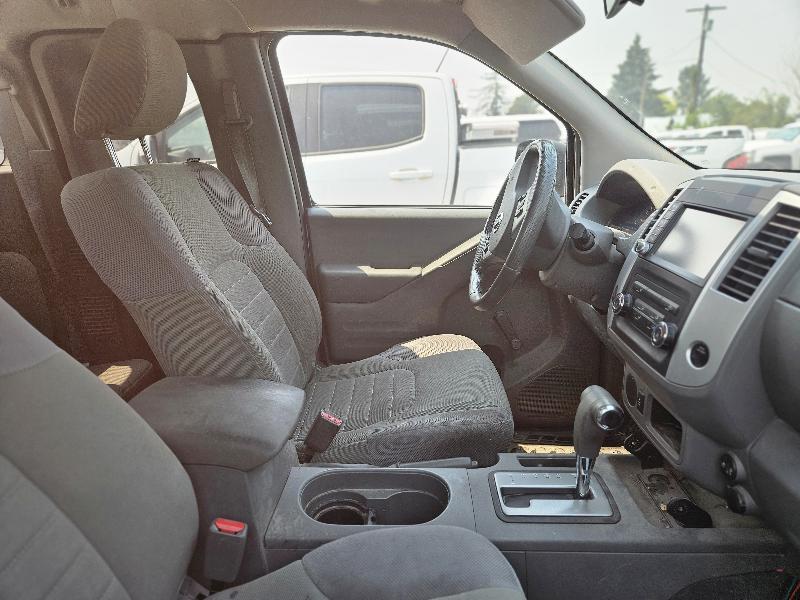 Nissan Frontier S King Cab I4 5MT 2WD 2019