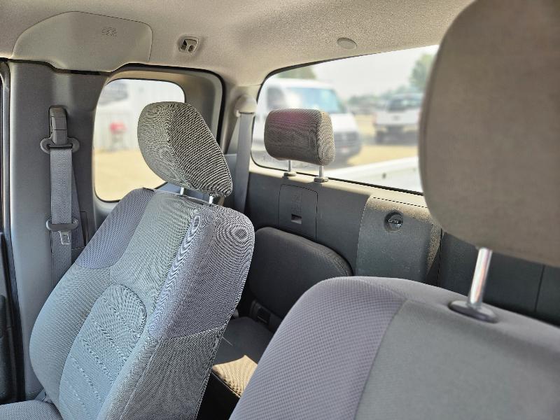Nissan Frontier S King Cab I4 5MT 2WD 2019