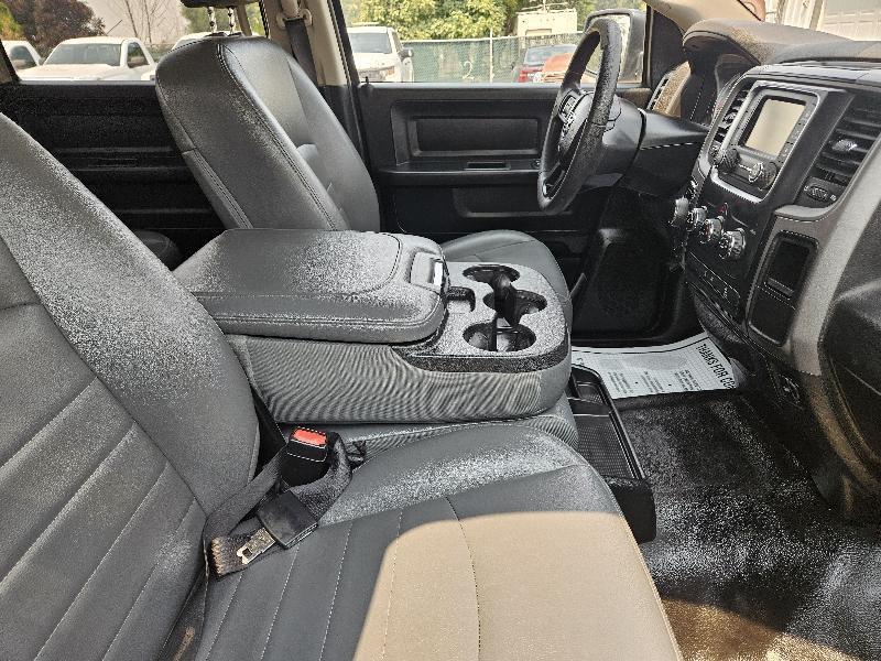 RAM 1500 Tradesman Crew Cab SWB 4WD 2018