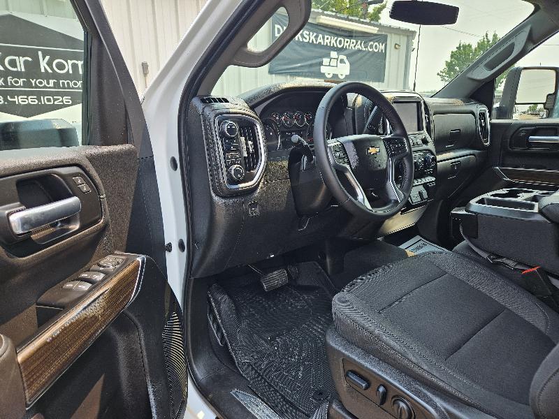Chevrolet Silverado 2500HD LT Crew Cab Short Box 4WD 2022