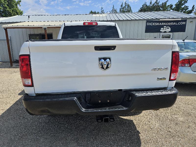 RAM 1500 Tradesman Quad Cab 4WD 2017