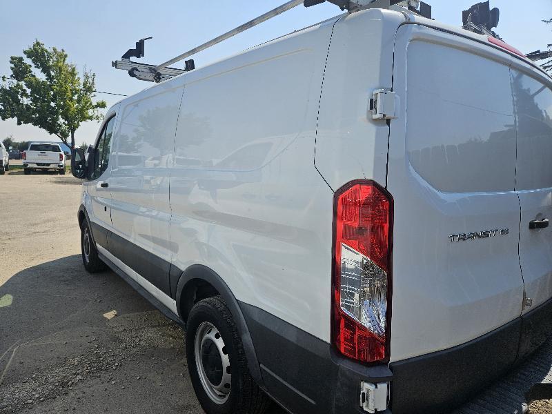 Ford Transit 150 Van Low Roof 60/40 Pass. 130-in. WB 2018