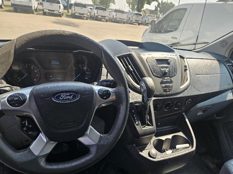 Ford Transit 150 Van Low Roof 60/40 Pass. 130-in. WB 2018