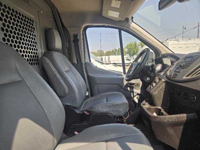 Ford Transit 150 Van Low Roof 60/40 Pass. 130-in. WB 2018