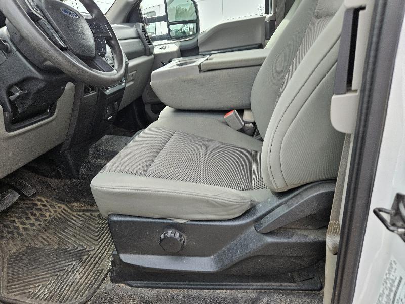 Ford F-250 SD XL SuperCab Short Bed 4WD 2018