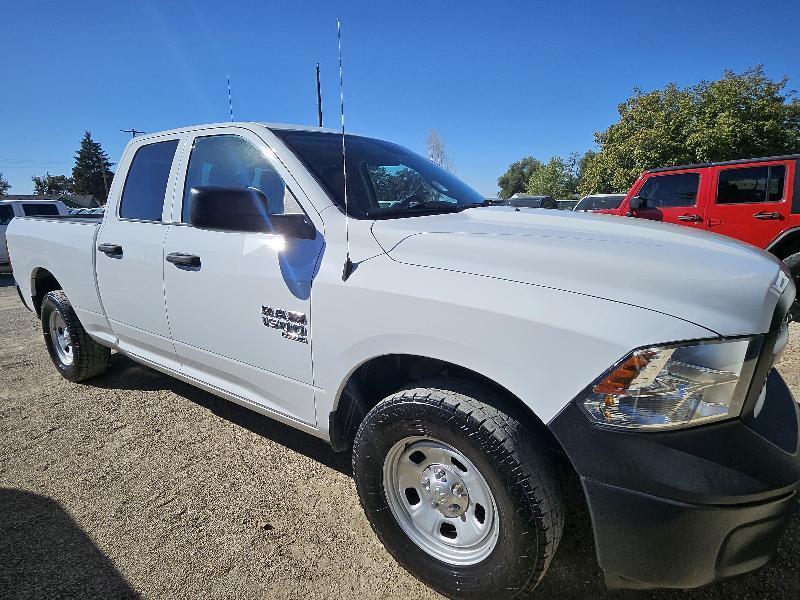 RAM 1500 Classic Tradesman Quad Cab 4WD 2019