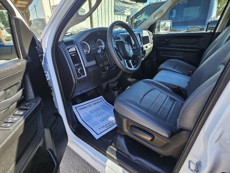 RAM 1500 Classic Tradesman Quad Cab 4WD 2019