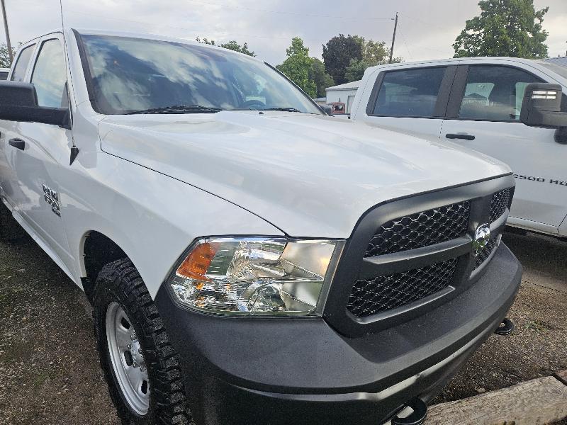 RAM 1500 Classic Tradesman Quad Cab 4WD 2020