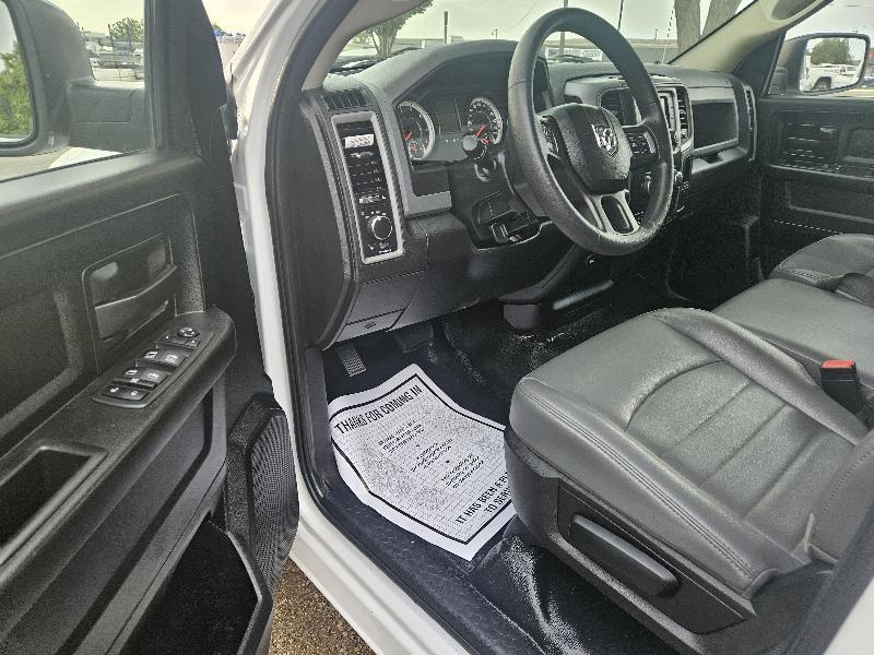 RAM 1500 Classic Tradesman Quad Cab 4WD 2020