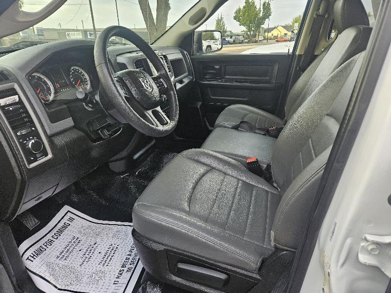 RAM 1500 Classic Tradesman Quad Cab 4WD 2020