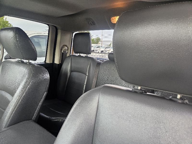 RAM 1500 Classic Tradesman Quad Cab 4WD 2020