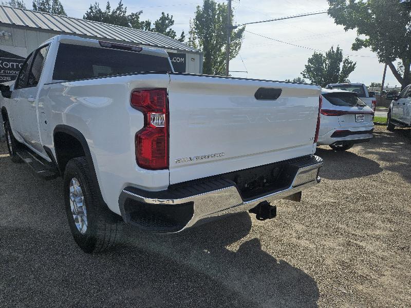 Chevrolet Silverado 2500HD LT Crew Cab Short Box 4WD 2025