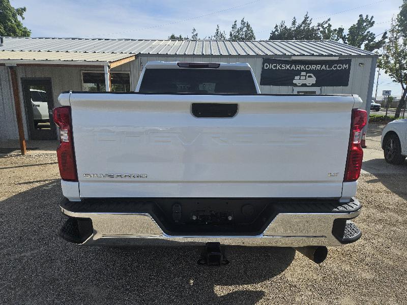 Chevrolet Silverado 2500HD LT Crew Cab Short Box 4WD 2025