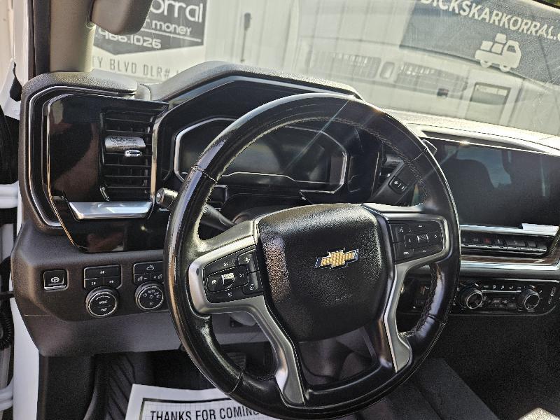 Chevrolet Silverado 2500HD LT Crew Cab Short Box 4WD 2025