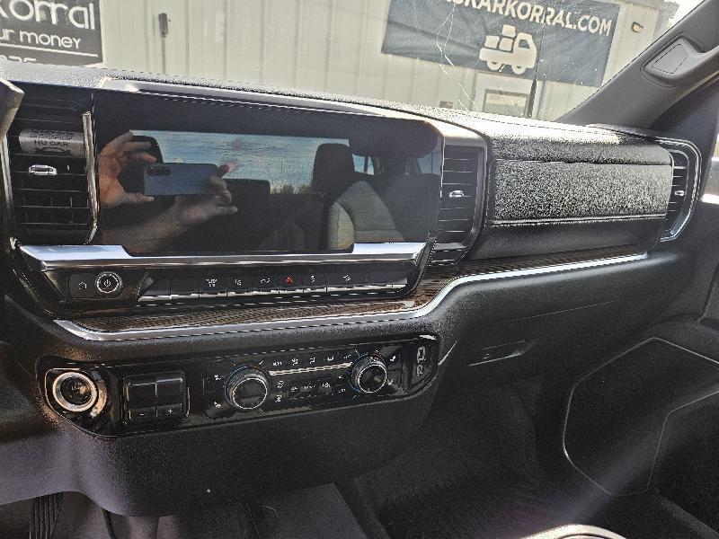 Chevrolet Silverado 2500HD LT Crew Cab Short Box 4WD 2025