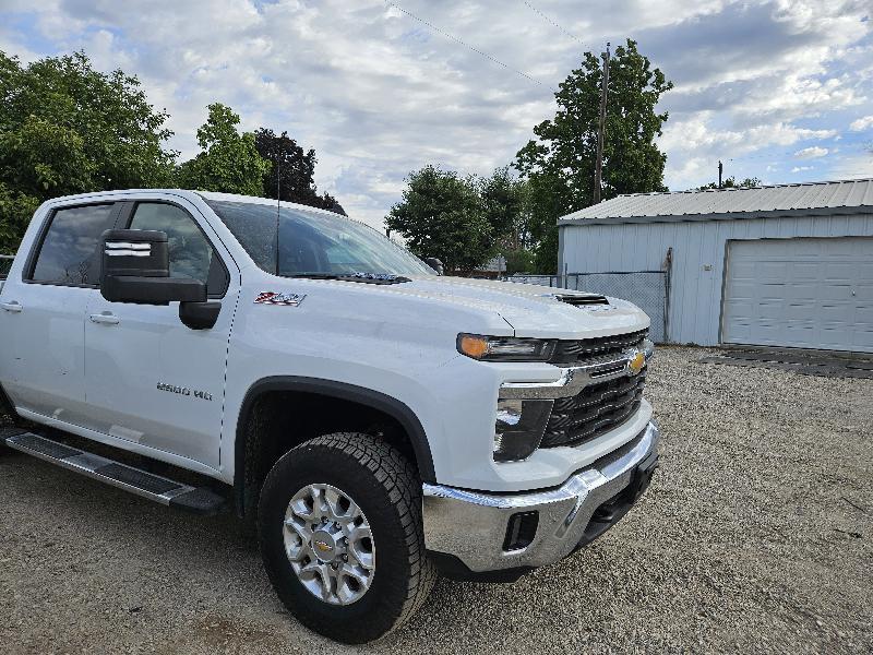Chevrolet Silverado 2500HD LT Crew Cab Short Box 4WD 2024
