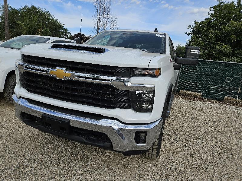 Chevrolet Silverado 2500HD LT Crew Cab Short Box 4WD 2024