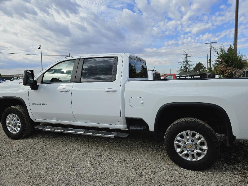 Chevrolet Silverado 2500HD LT Crew Cab Short Box 4WD 2024