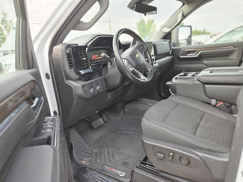 Chevrolet Silverado 2500HD LT Crew Cab Short Box 4WD 2024