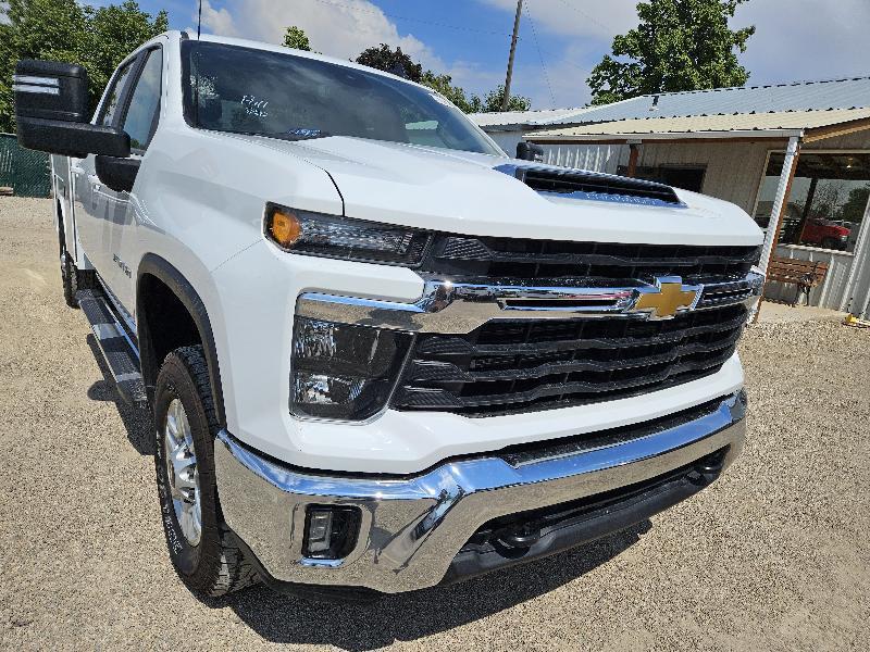 Chevrolet Silverado 2500HD LT Crew Cab Long Box 4WD 2025