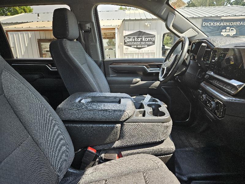 Chevrolet Silverado 2500HD LT Crew Cab Long Box 4WD 2025
