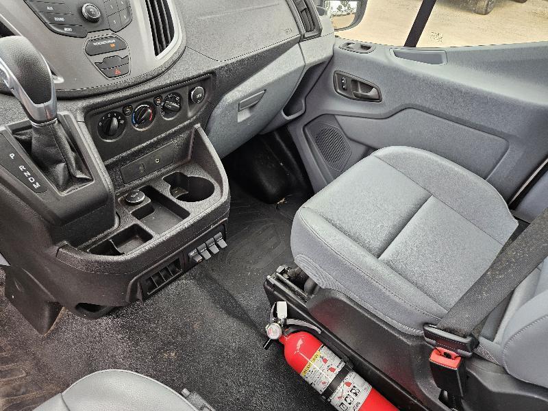 Ford Transit 350 Van Med. Roof w/Sliding Pass. 148-in. WB 2015