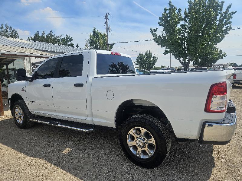 RAM 2500 Big Horn 4x4 Crew Cab 6'4" Box 2024