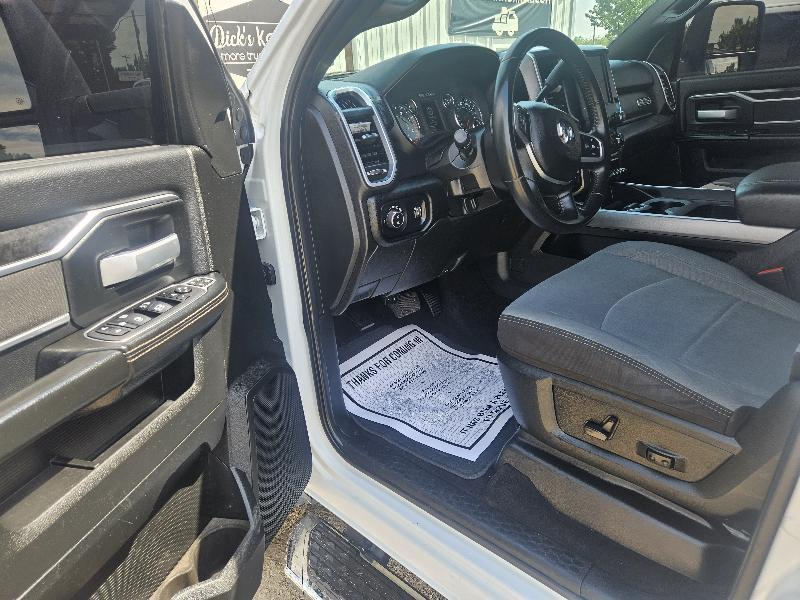 RAM 2500 Big Horn 4x4 Crew Cab 6'4" Box 2024