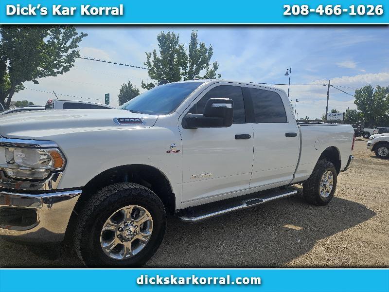 RAM 2500 Big Horn 4x4 Crew Cab 6'4" Box 2024