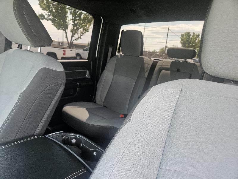 RAM 2500 Big Horn 4x4 Crew Cab 6'4" Box 2024