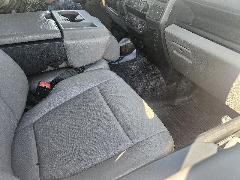 Ford F-250 SD XL Crew Cab Long Bed 4WD 2022