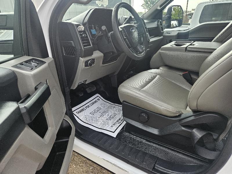 Ford F-250 SD XL Crew Cab Long Bed 4WD 2022