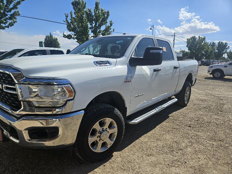 RAM 2500 Big Horn 4x4 Crew Cab 6'4" Box 2024