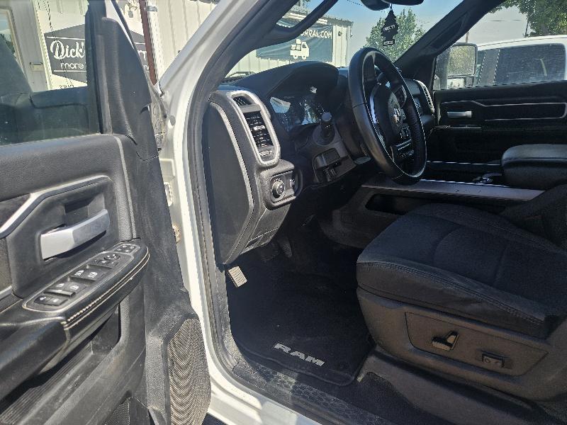 RAM 2500 Big Horn 4x4 Crew Cab 6'4" Box 2024