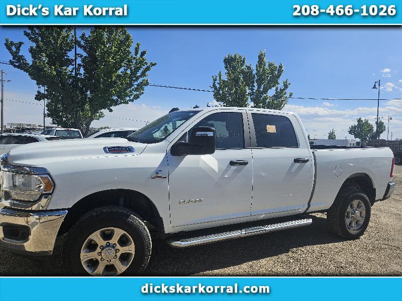 RAM 2500 Big Horn 4x4 Crew Cab 6'4" Box 2024