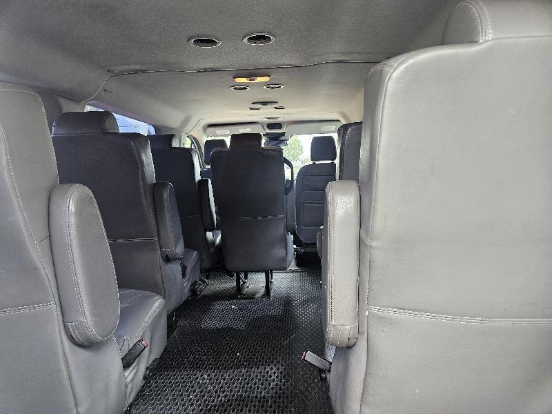 Ford Transit 150 Wagon Low Roof XL w/Sliding Pass. 130-in. WB 2018