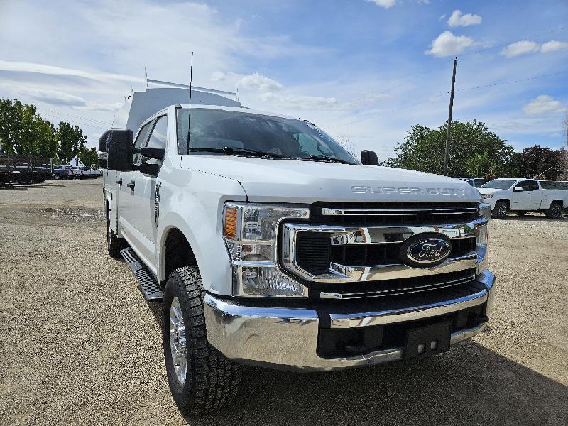 Ford F-350 SD XL Crew Cab Long Bed 4WD 2022