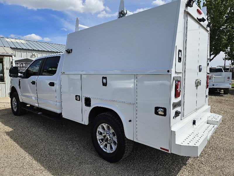 Ford F-350 SD XL Crew Cab Long Bed 4WD 2022