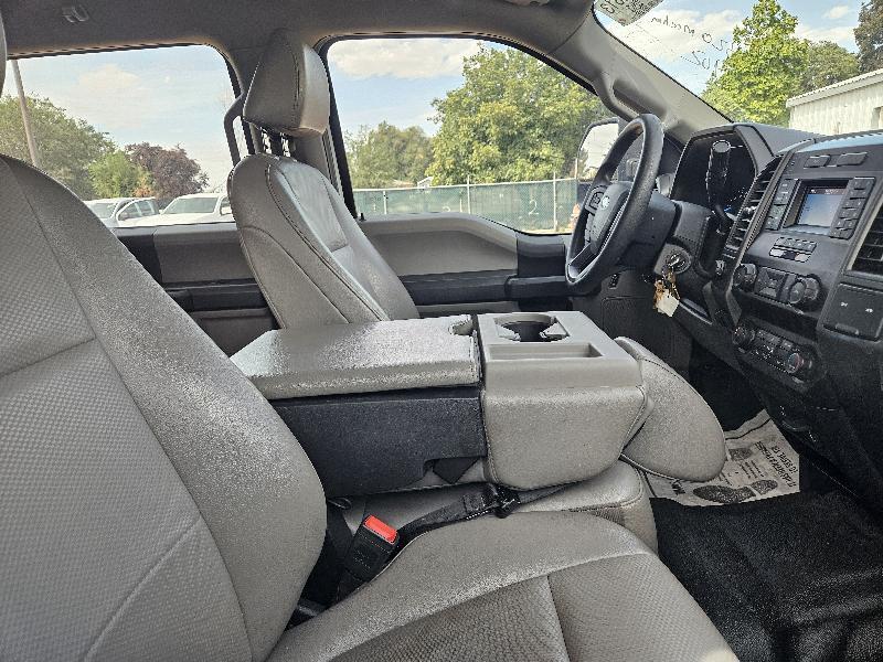 Ford F-350 SD XL Crew Cab Long Bed 4WD 2022