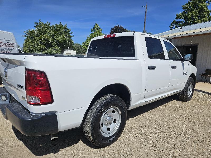 RAM 1500 Tradesman Crew Cab SWB 4WD 2014