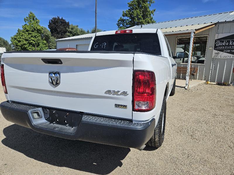 RAM 1500 Tradesman Crew Cab SWB 4WD 2014