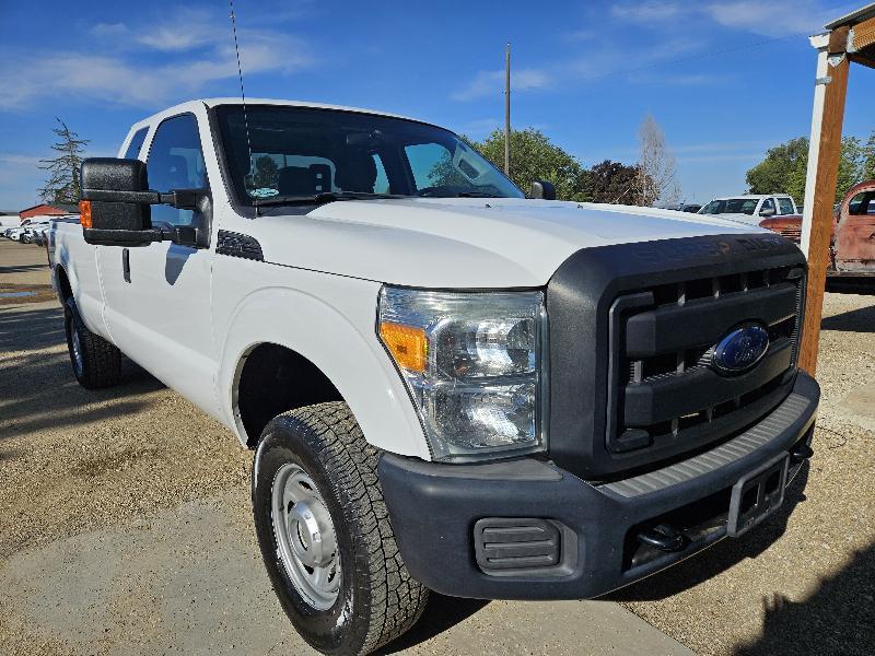 Ford F-250 SD XL SuperCab Long Bed 4WD 2015
