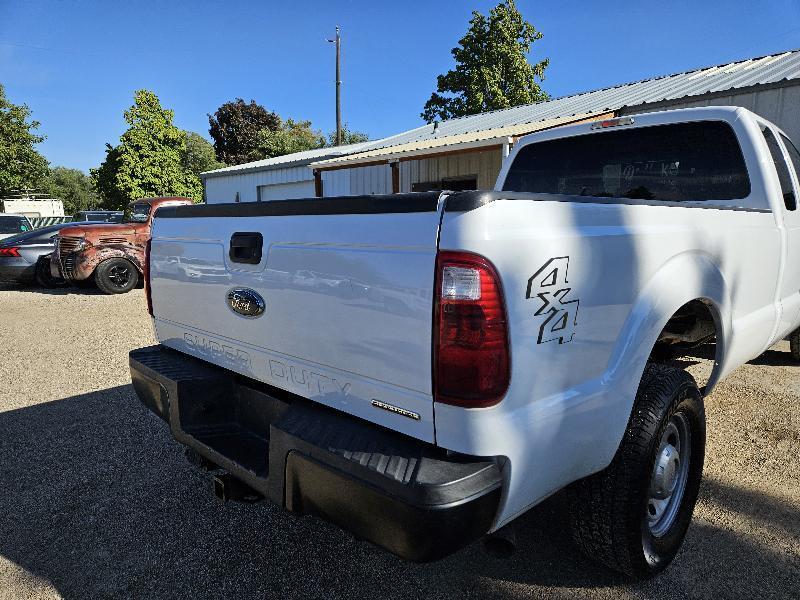 Ford F-250 SD XL SuperCab Long Bed 4WD 2015