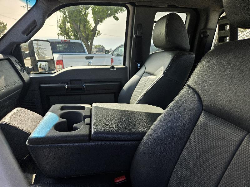Ford F-350 SD XL SuperCab Long Bed 4WD 2016