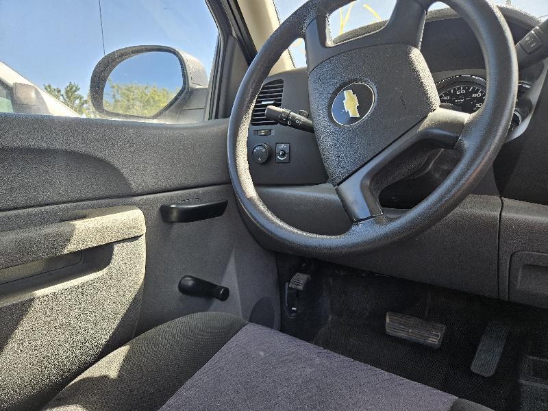 Chevrolet Silverado 2500HD Work Truck Long Box 4WD 2010